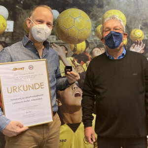 streetfootballworld-Mitbegründer Johannes Axster (links) und der VdSBB-Vorsitzende Hanns Ostermann (Foto: VdSBB)